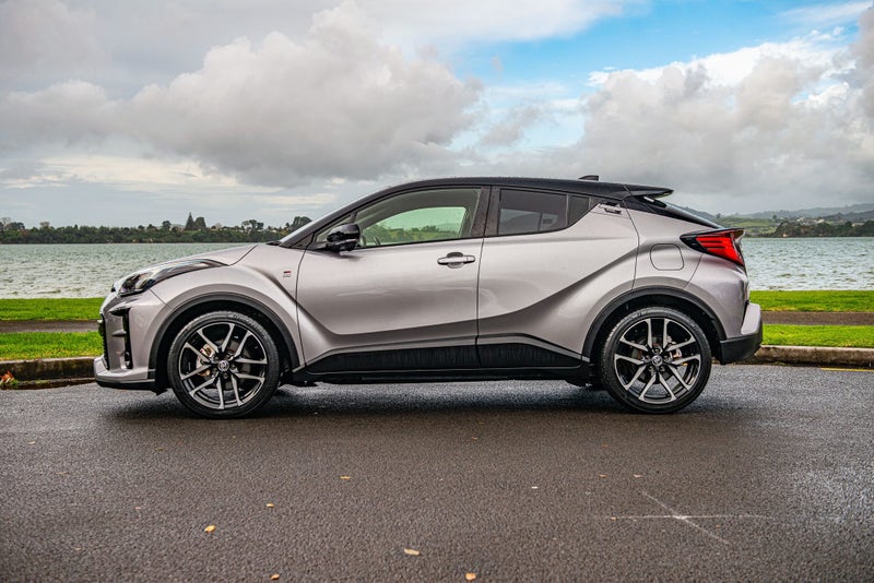 2020 Toyota C-HR 1.8 Hybrid GR Sport image 5