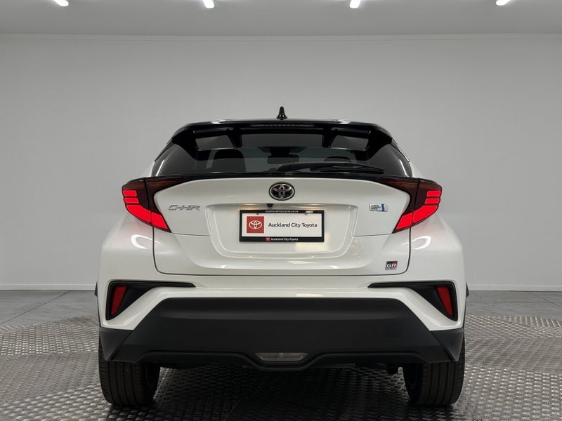 2020 Toyota C-HR 1.8 Hybrid GR Sport image 4