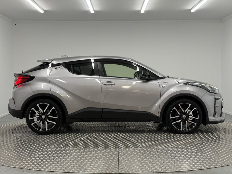 2020 Toyota C-HR 1.8 Hybrid GR Sport image 2