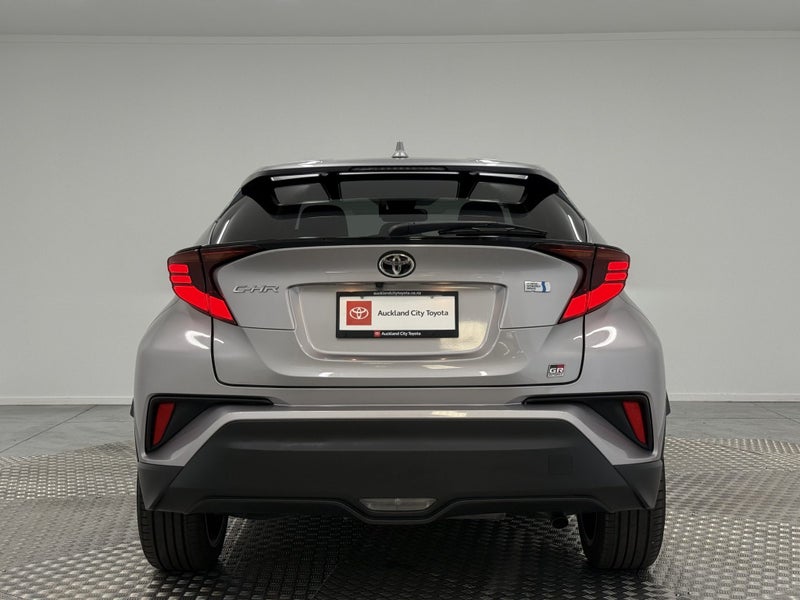 2020 Toyota C-HR 1.8 Hybrid GR Sport image 4