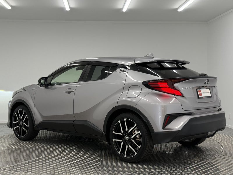2020 Toyota C-HR 1.8 Hybrid GR Sport image 5