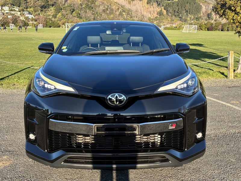 2020 Toyota C-HR 1.8 Hybrid GR Sport image 2