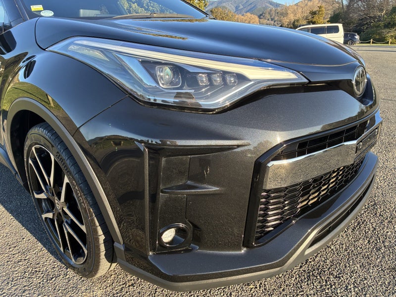 2020 Toyota C-HR 1.8 Hybrid GR Sport image 4