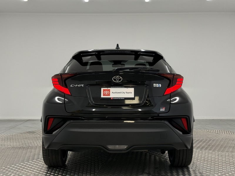2020 Toyota C-HR 1.8 Hybrid GR Sport image 4