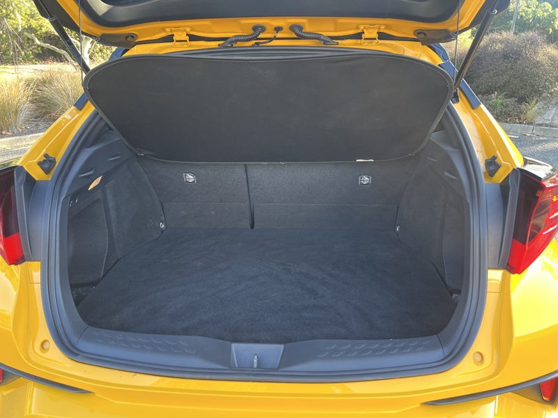 2020 Toyota C-HR 1.8 Hybrid GR Sport image 5