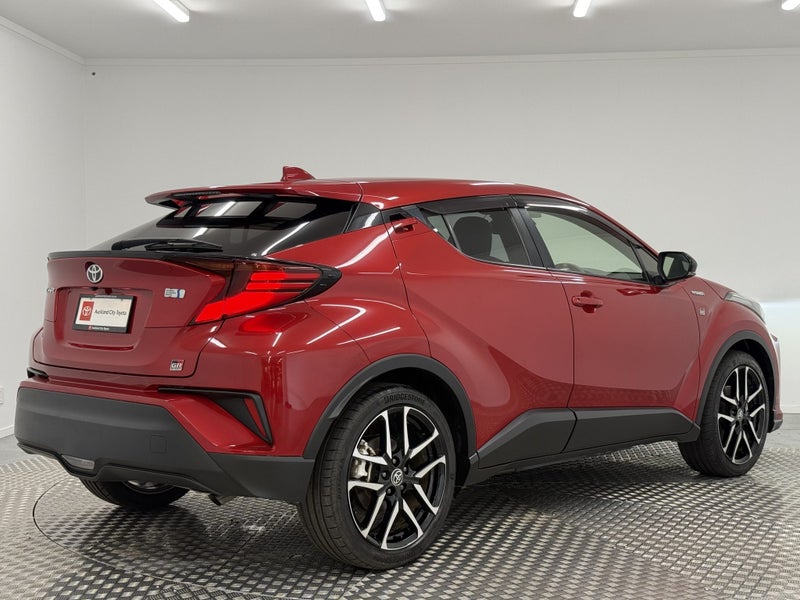 2020 Toyota C-HR 1.8 Hybrid GR Sport image 3