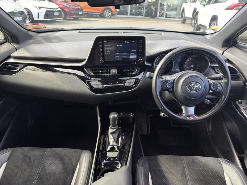 2020 Toyota C-HR 1.8 Hybrid GR Sport 5 Dr SUV C... image 2