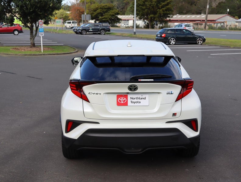 2020 Toyota C-HR 1.8 Hybrid GR Sport 5 Dr SUV C... image 3