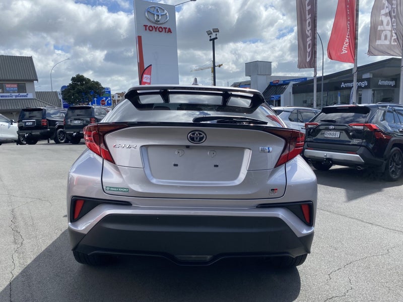 2020 Toyota C-HR 1.8 Hybrid GR Sport 5 Dr SUV C... image 5