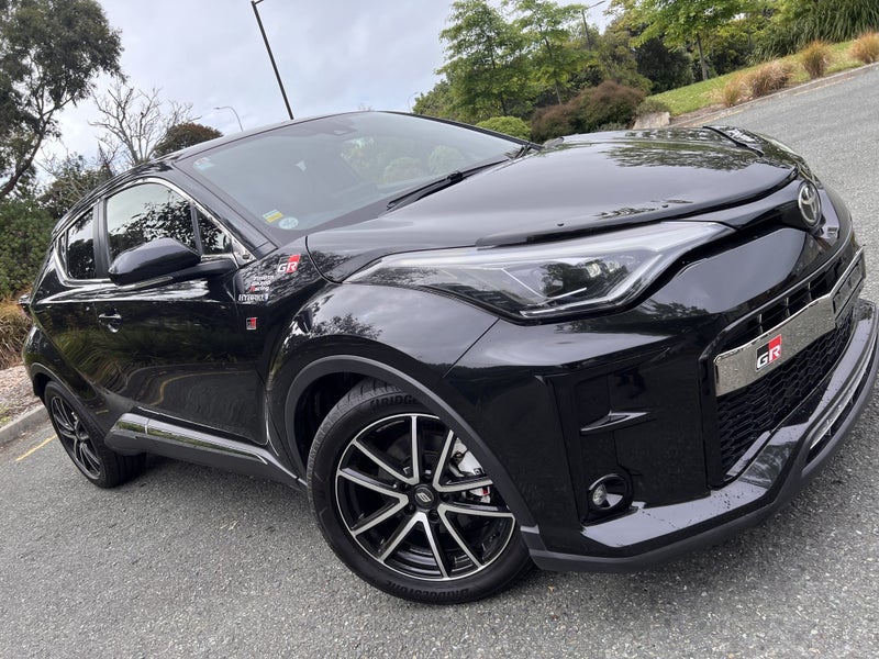 2020 Toyota C-HR 1.8 Hybrid GR Sport image 2