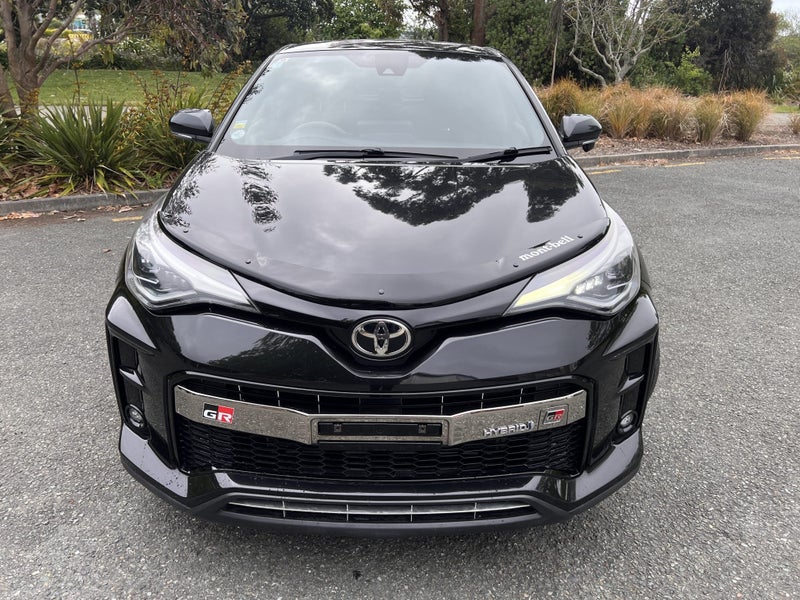 2020 Toyota C-HR 1.8 Hybrid GR Sport image 3