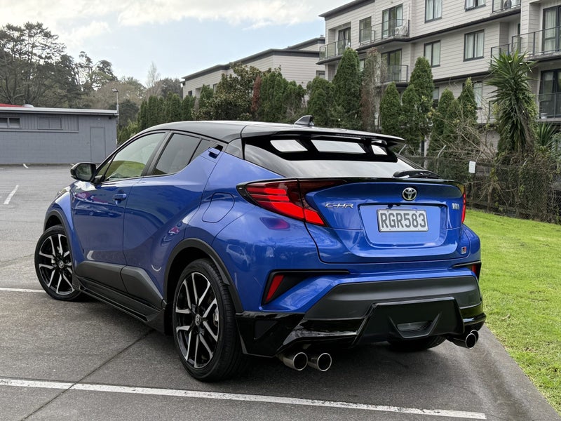 2020 Toyota C-HR 1.8 Hybrid GR Sport image 2