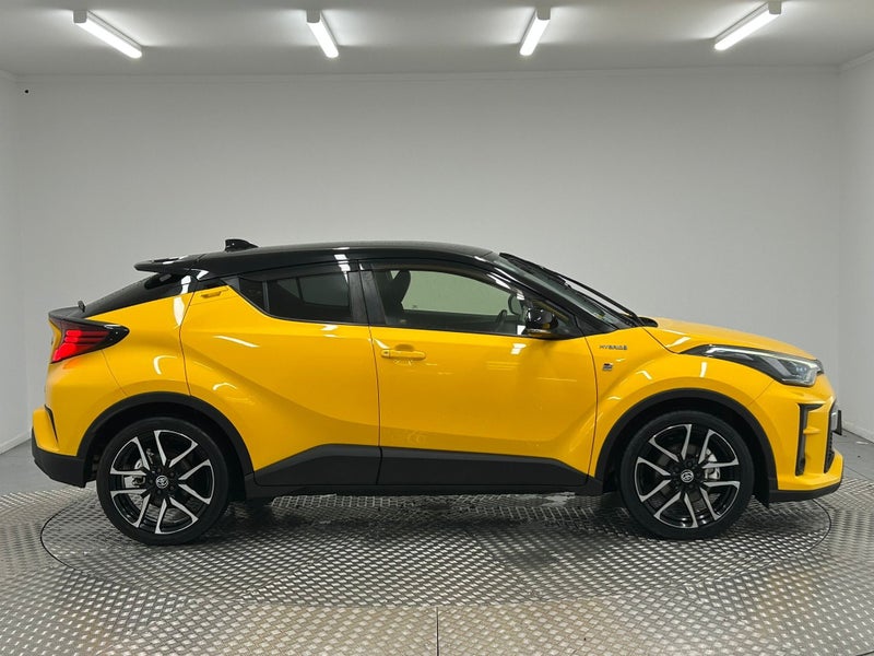 2020 Toyota C-HR 1.8 Hybrid GR Sport image 2