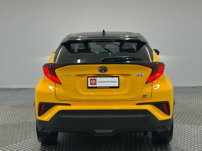 2020 Toyota C-HR 1.8 Hybrid GR Sport image 4