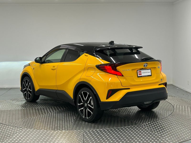 2020 Toyota C-HR 1.8 Hybrid GR Sport image 5
