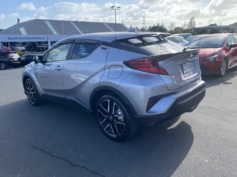2020 Toyota C-HR 1.8 Hybrid GR Sport SUV image 5