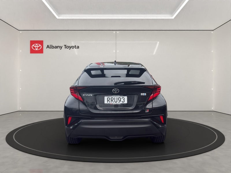2020 Toyota C-HR 1.8 Hybrid S 5 Dr SUV CVT FWD... image 4