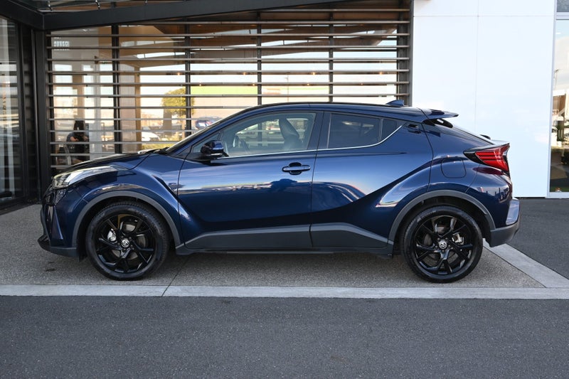 2020 Toyota C-HR 1.8 Petrol Hybrid G FWD SUV image 3