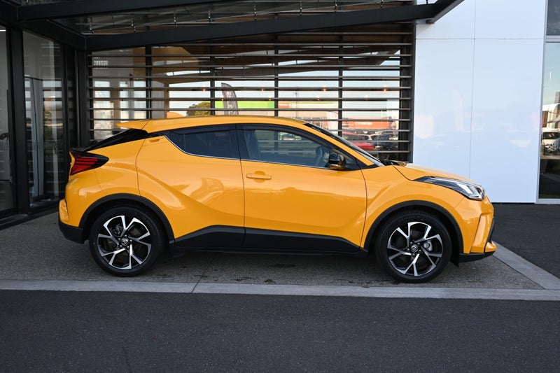 2020 Toyota C-HR 1.8 Petrol Hybrid G FWD SUV image 5