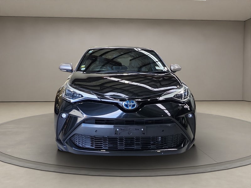2020 Toyota C-HR 1.8L Hybrid G 2WD SUV image 3