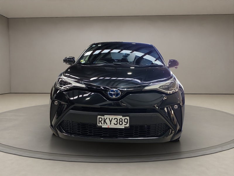 2020 Toyota C-HR 1.8L Hybrid G 2WD SUV image 3