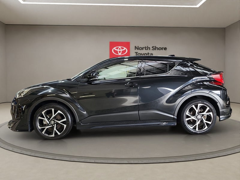 2020 Toyota C-HR 1.8L Hybrid G FWD SUV image 4