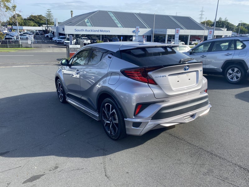 2020 Toyota C-HR 1.8P Hybrid G SUV image 5