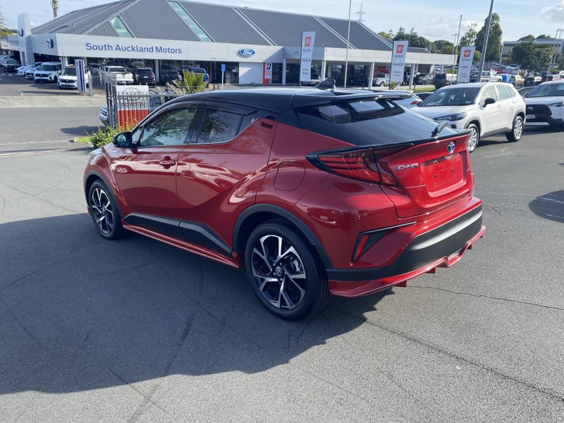 2020 Toyota C-HR 1.8P Hybrid G SUV image 4