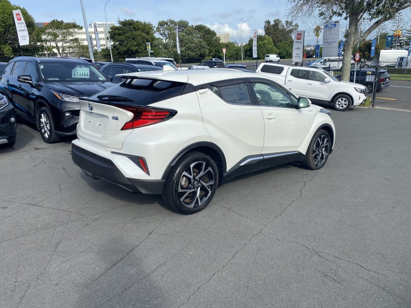 2020 Toyota C-HR 1.8P Hybrid G SUV image 2