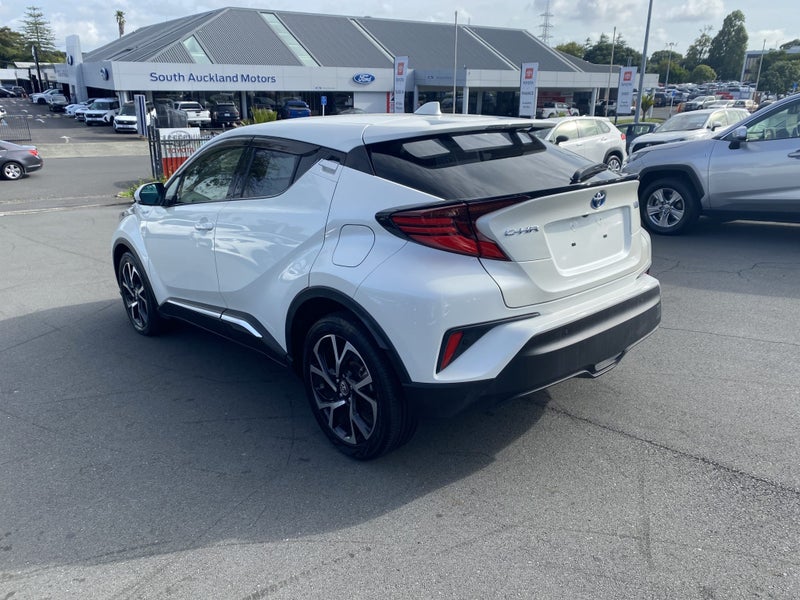 2020 Toyota C-HR 1.8P Hybrid G SUV image 4
