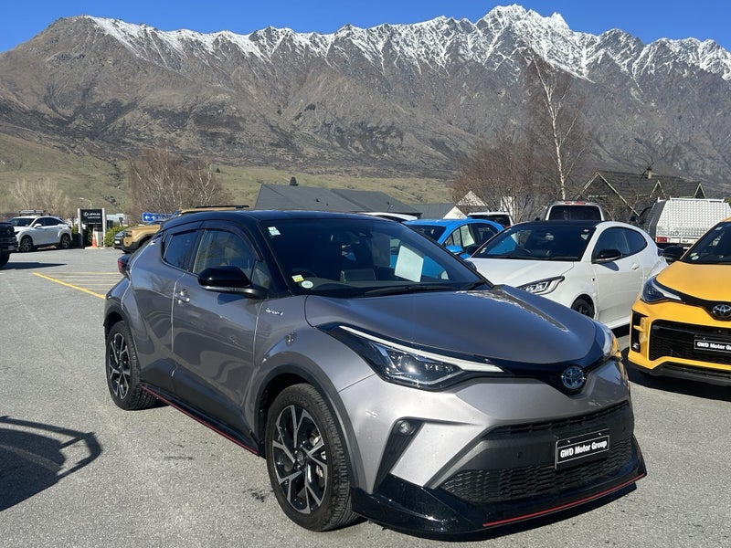 2020 Toyota C-HR G Spec image 1