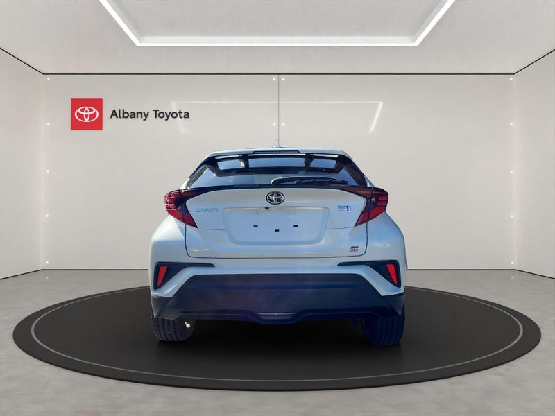 2020 Toyota C-HR Gr image 5