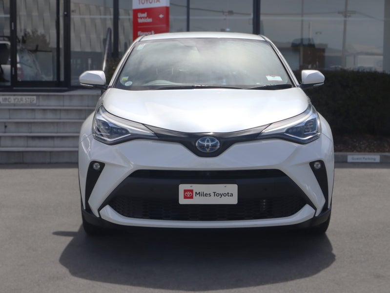 2020 Toyota C-HR HYBRID G, Leather image 2