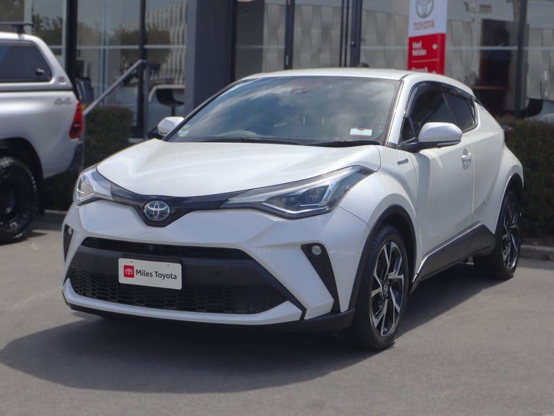 2020 Toyota C-HR HYBRID G, Leather image 3