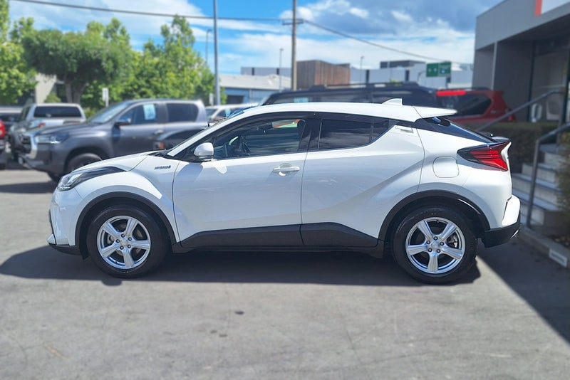 2020 Toyota C-HR HYBRID G, Push Start image 4