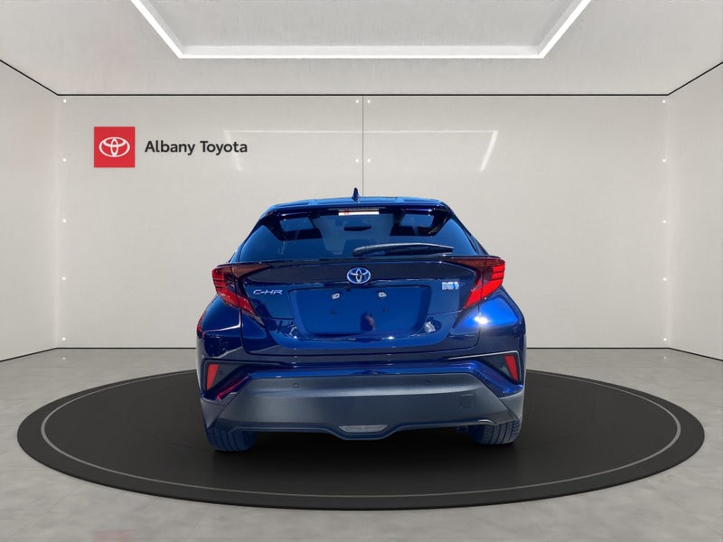 2020 Toyota C-HR Hybrid nero edition image 5