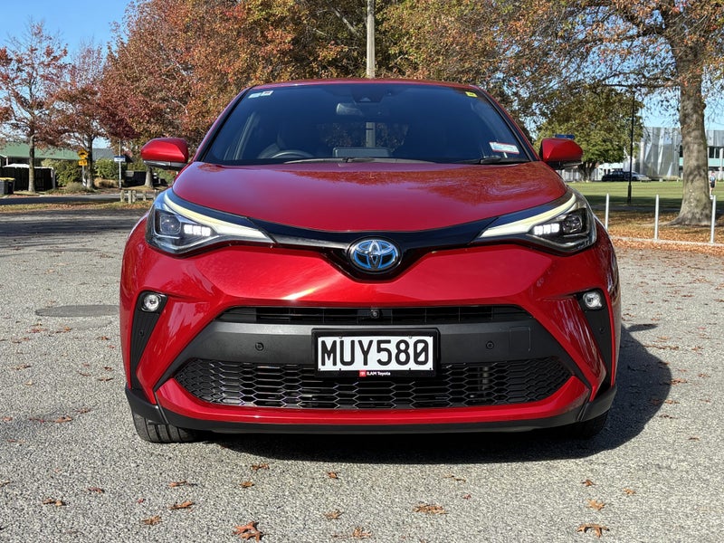 2020 Toyota C-HR Limited 1.8P HV ECVT FWD image 2
