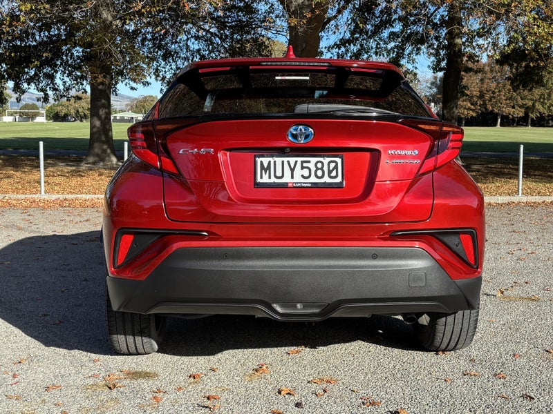 2020 Toyota C-HR Limited 1.8P HV ECVT FWD image 4