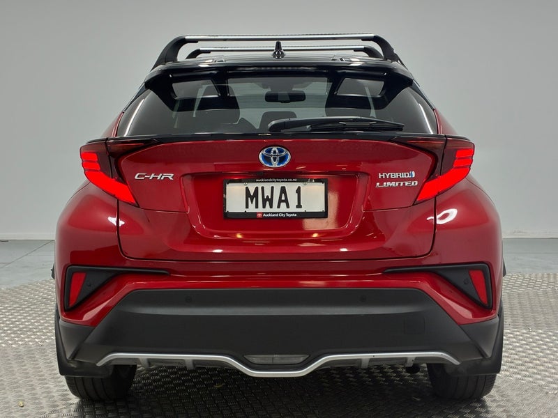 2020 Toyota C-HR Limited 1.8P Hybrid image 4