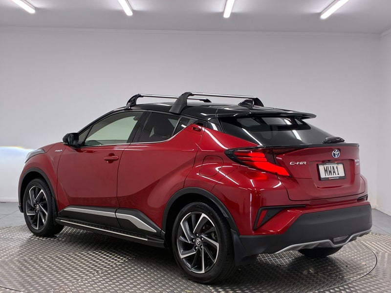 2020 Toyota C-HR Limited 1.8P Hybrid image 5