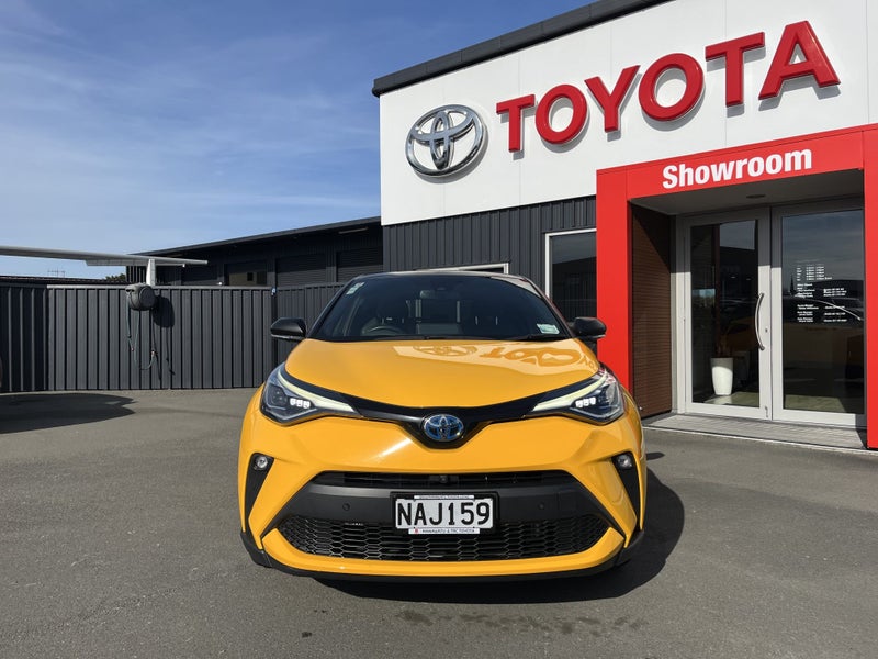 2020 Toyota C-HR Limited 1.8P Hybrid FWD Automa... image 4