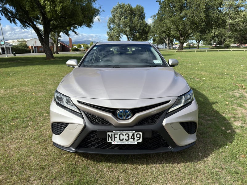 2020 Toyota Camry SX 2.5P Hybrid FWD Automatic... image 2