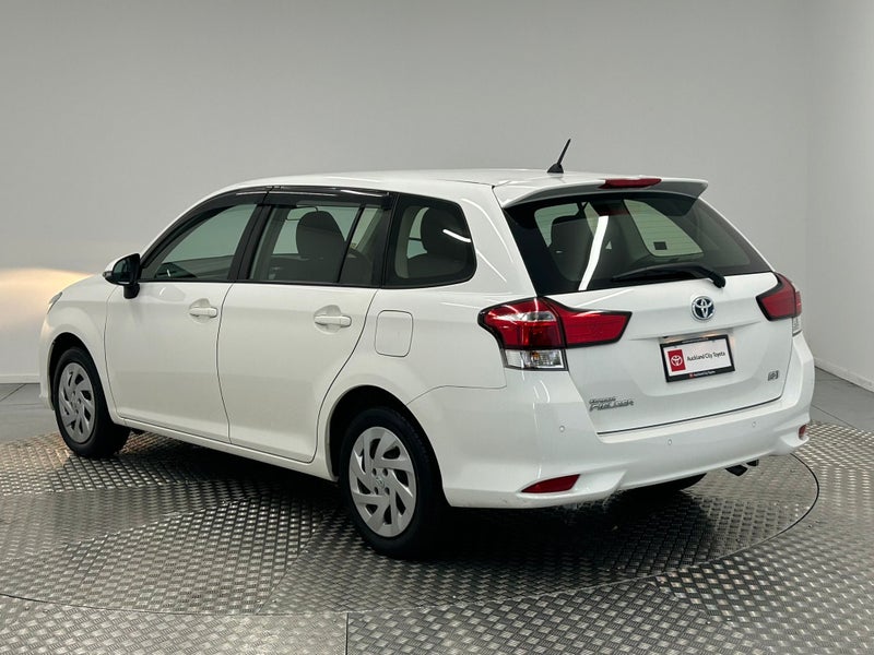 2020 Toyota Corolla 1.5 Hybrid Wagon image 5