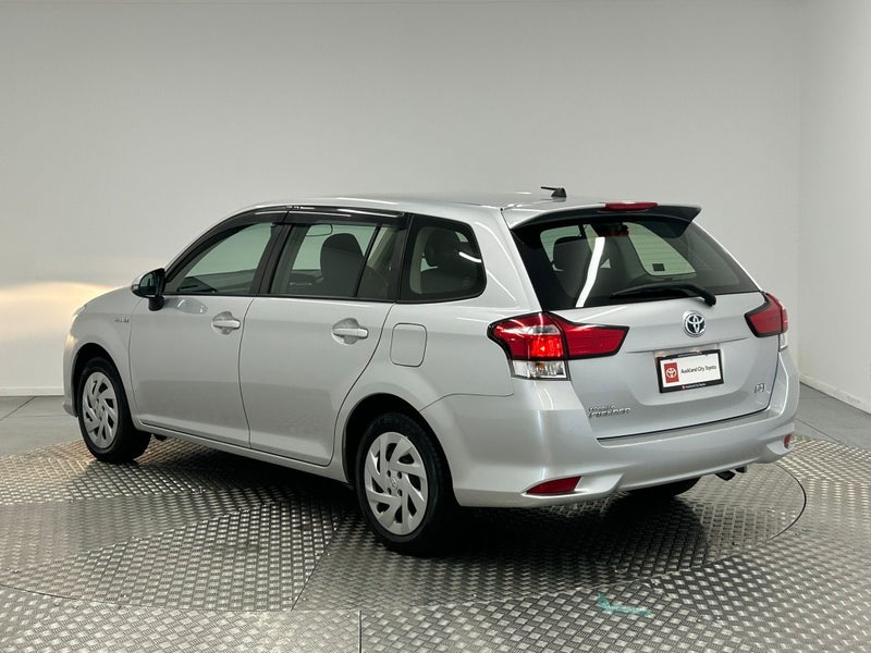 2020 Toyota Corolla 1.5 Hybrid Wagon image 5