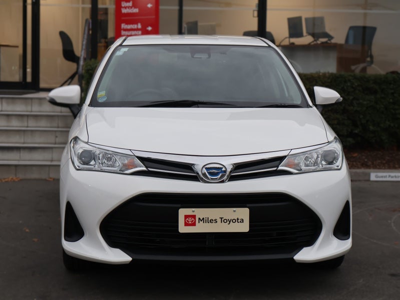 2020 Toyota Corolla 1.5 Hybrid Wagon 2WD Auto image 2