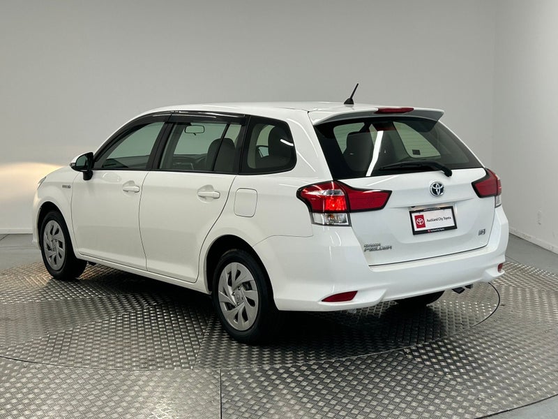 2020 Toyota Corolla 1.5 Hybrid Wagon image 5