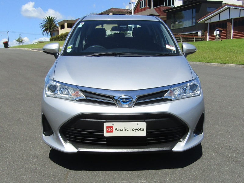 2020 Toyota Corolla 1.5 Hybrid Wagon image 2