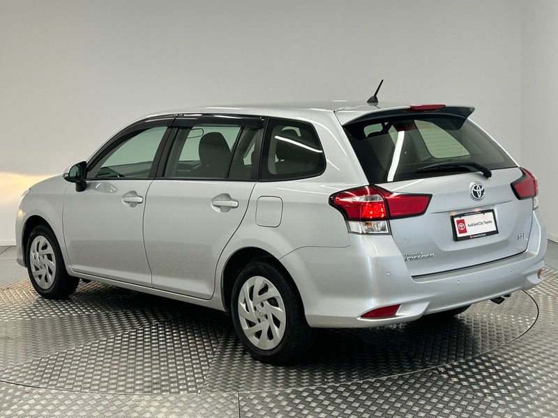 2020 Toyota Corolla 1.5 Hybrid Wagon image 5