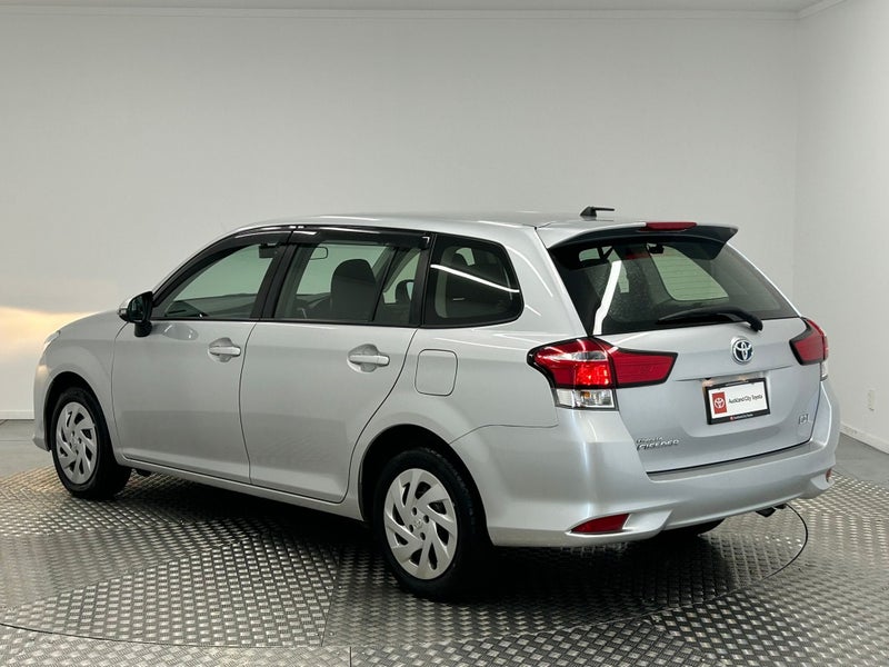 2020 Toyota Corolla 1.5 Hybrid Wagon image 5