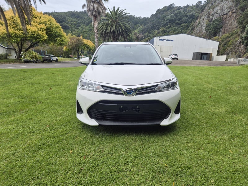 2020 Toyota Corolla 1.5 Hybrid Wagon image 2